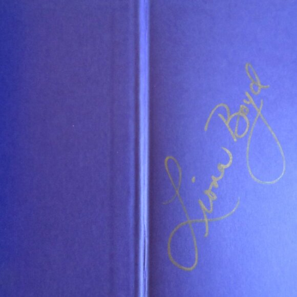 Signed Liona BOYD Book Memoir Music Hardback 1998 (B52) - Picture 2 of 4